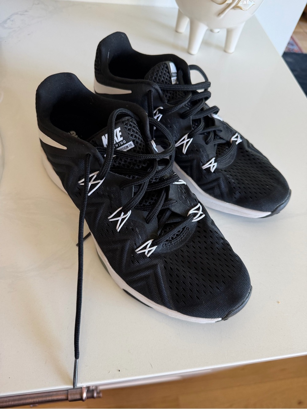Nike Black and White Women's Athletic Running Shoes